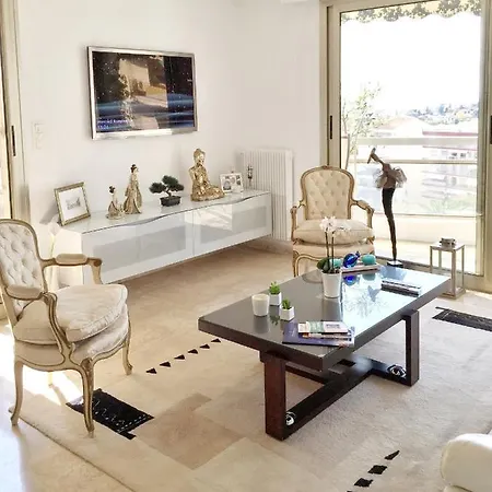 Апартаменты D'une Avec Vue Sur La Mer Balcon Amenage Et Wifi A A 3 Km De La Plage