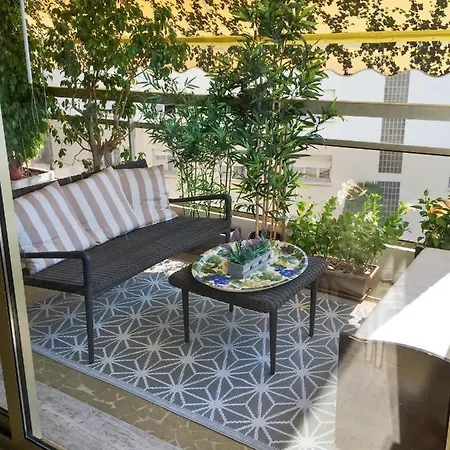 D'une Avec Vue Sur La Mer Balcon Amenage Et Wifi A A 3 Km De La Plage *